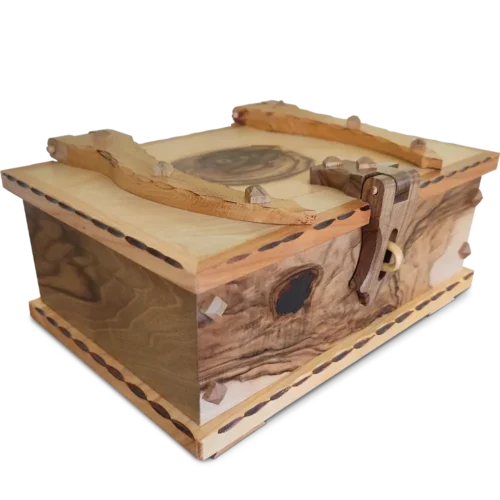 Lesena skrinja skrinjica škatla